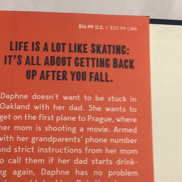 ๐2/10.00๐ Learning to Fall, hardcover, like new - Picture 4 of 9